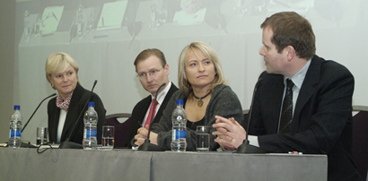 Karin Forseke, Bjarni Ármannsson, Kristín Pétursdóttir og Jón Scheving Thorsteinsson ræddu um konur og fjármálageirann