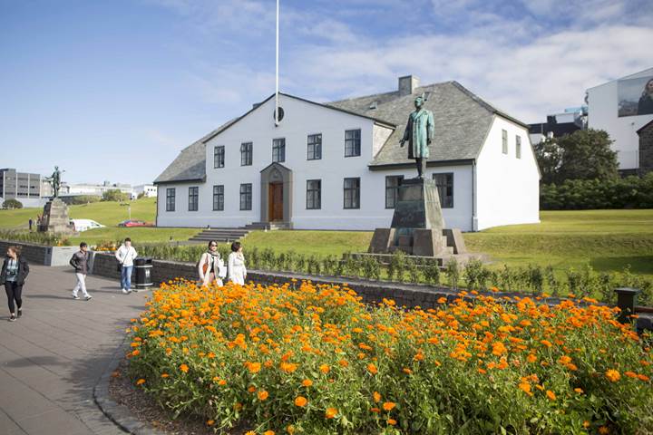 Forsætisráðuneytið.jpg