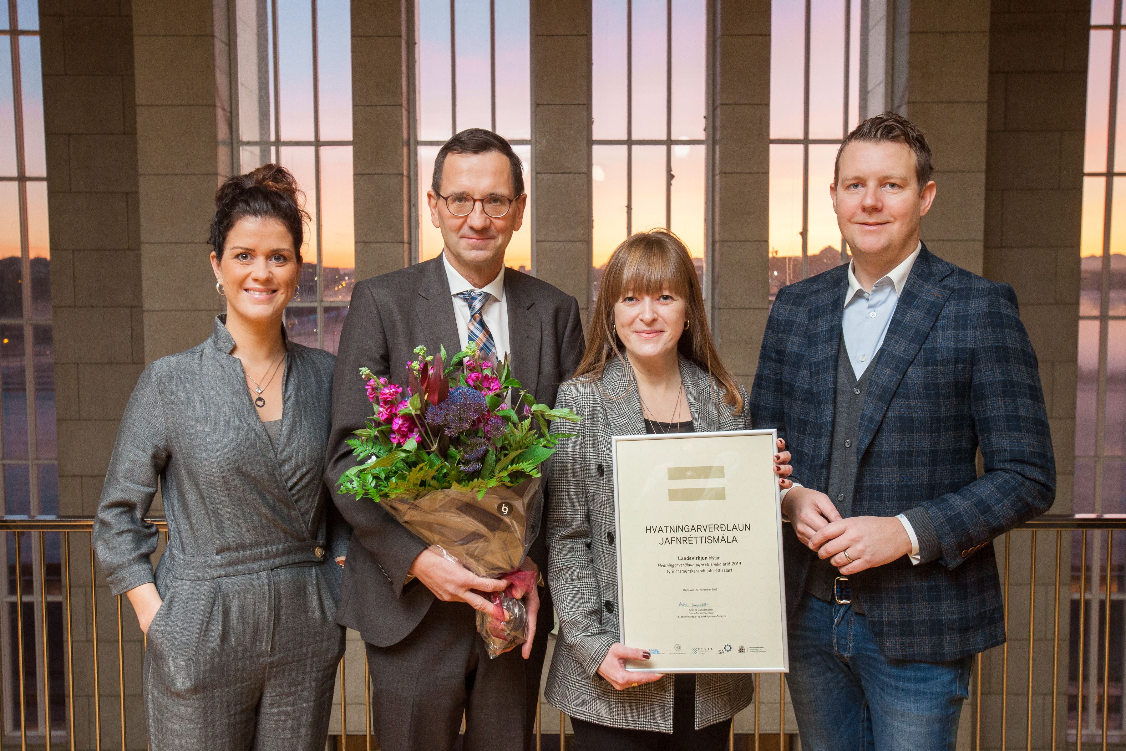 hvatningarverdlaun jafnrettismala.jpg